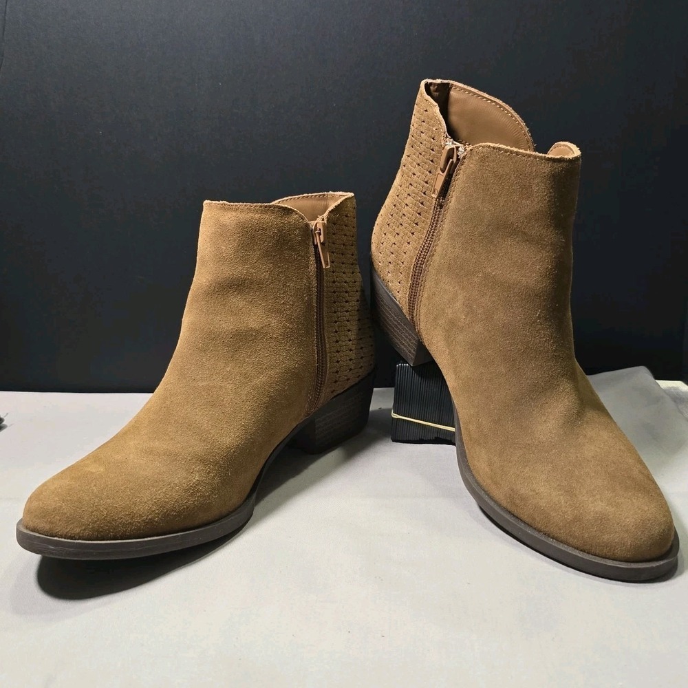 Kensie Brown Gianna Suede Ankle 8.5M Booties Comfortable‎ Low Heel